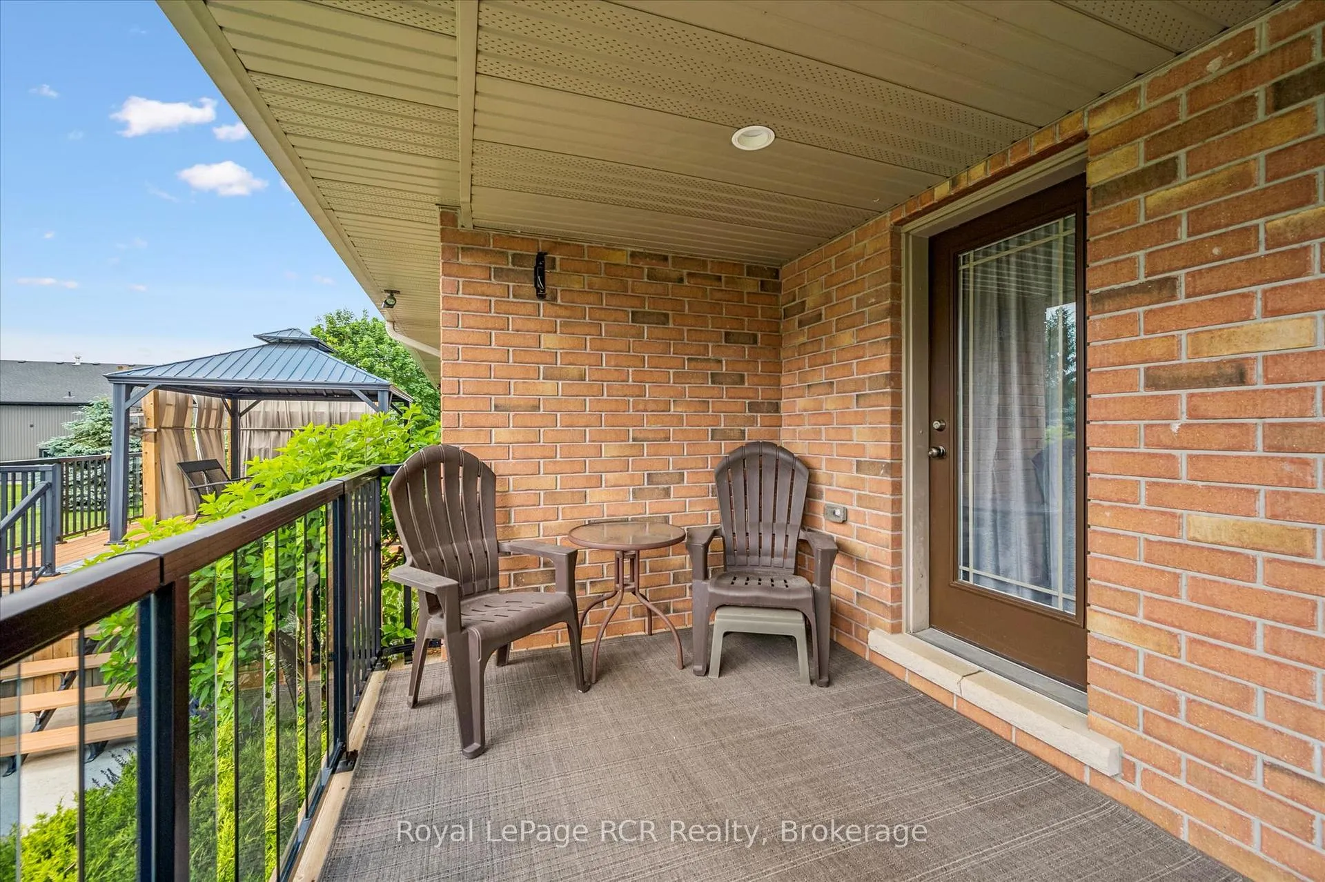Photo 5 of 104 Harris Crescent, Southgate — HOMEH