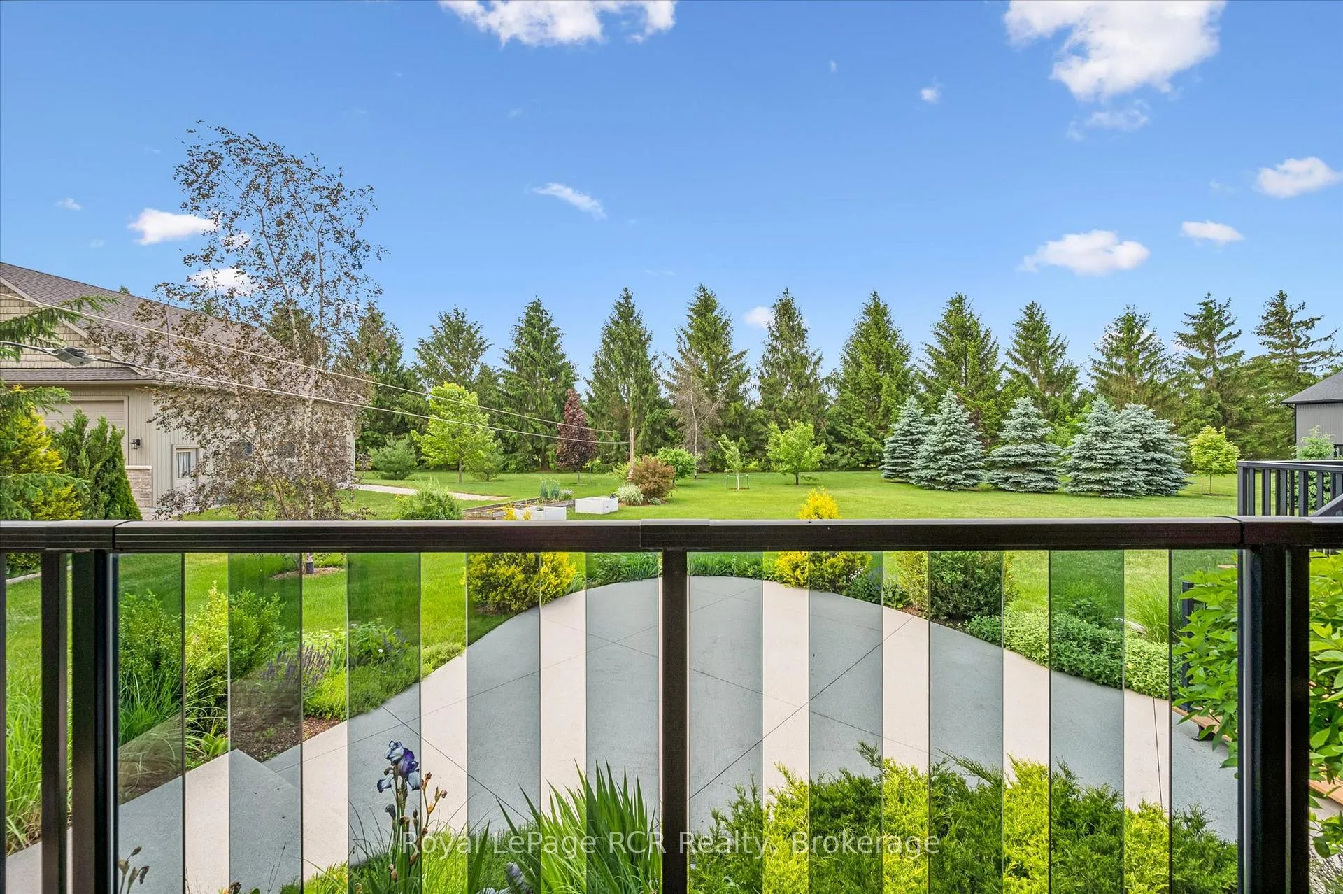 Photo 6 of 104 Harris Crescent, Southgate — HOMEH