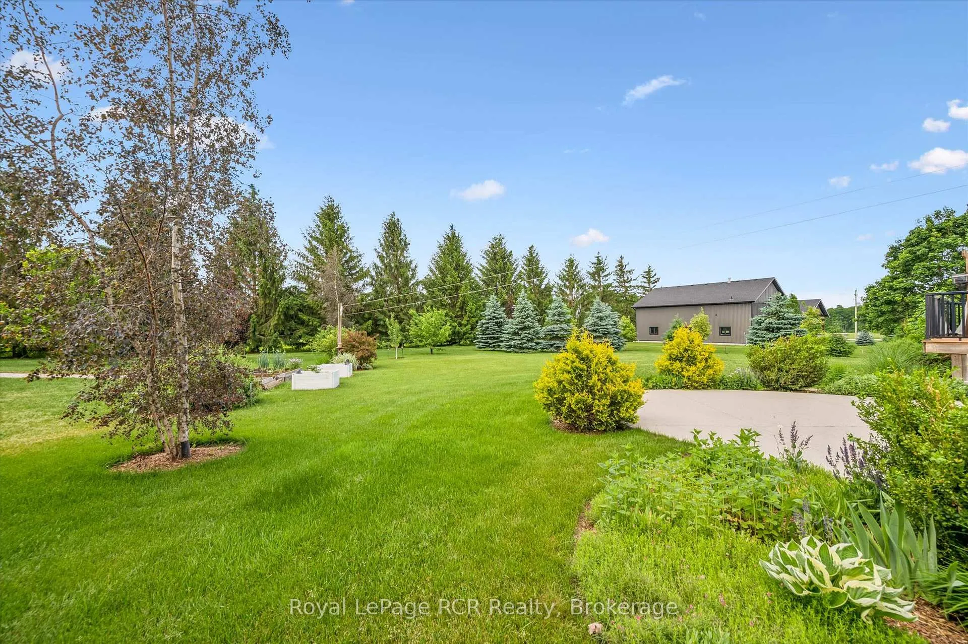 Photo 7 of 104 Harris Crescent, Southgate — HOMEH