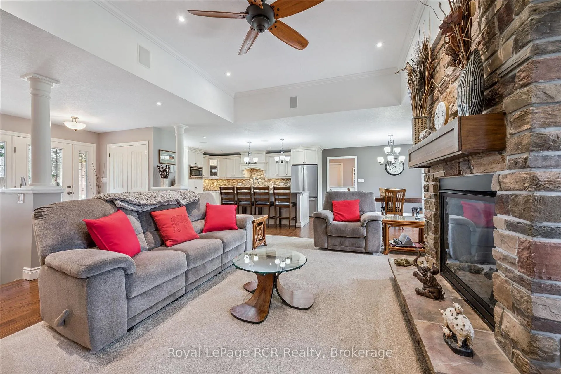 Photo 17 of 104 Harris Crescent, Southgate — HOMEH