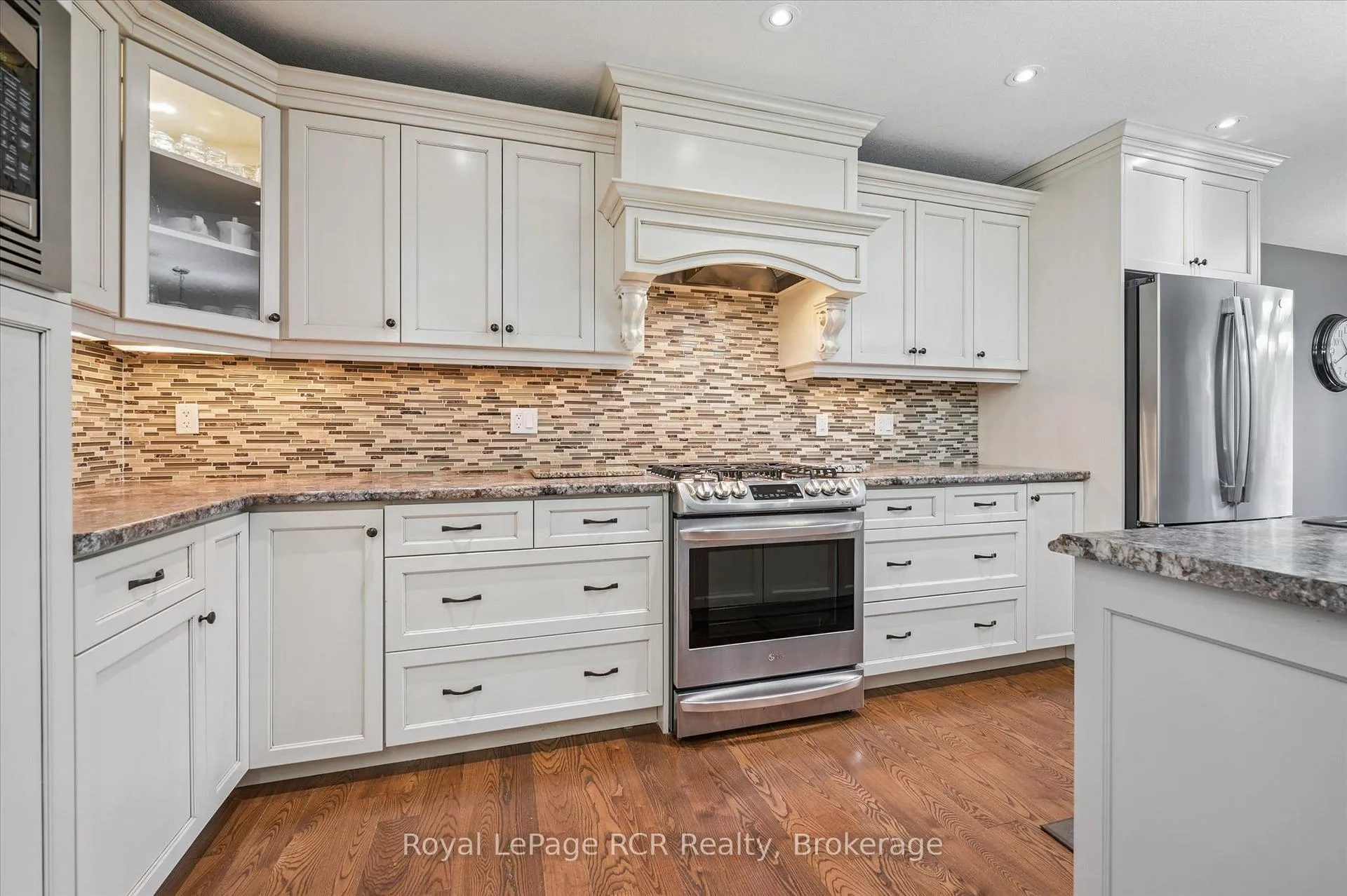Photo 20 of 104 Harris Crescent, Southgate — HOMEH