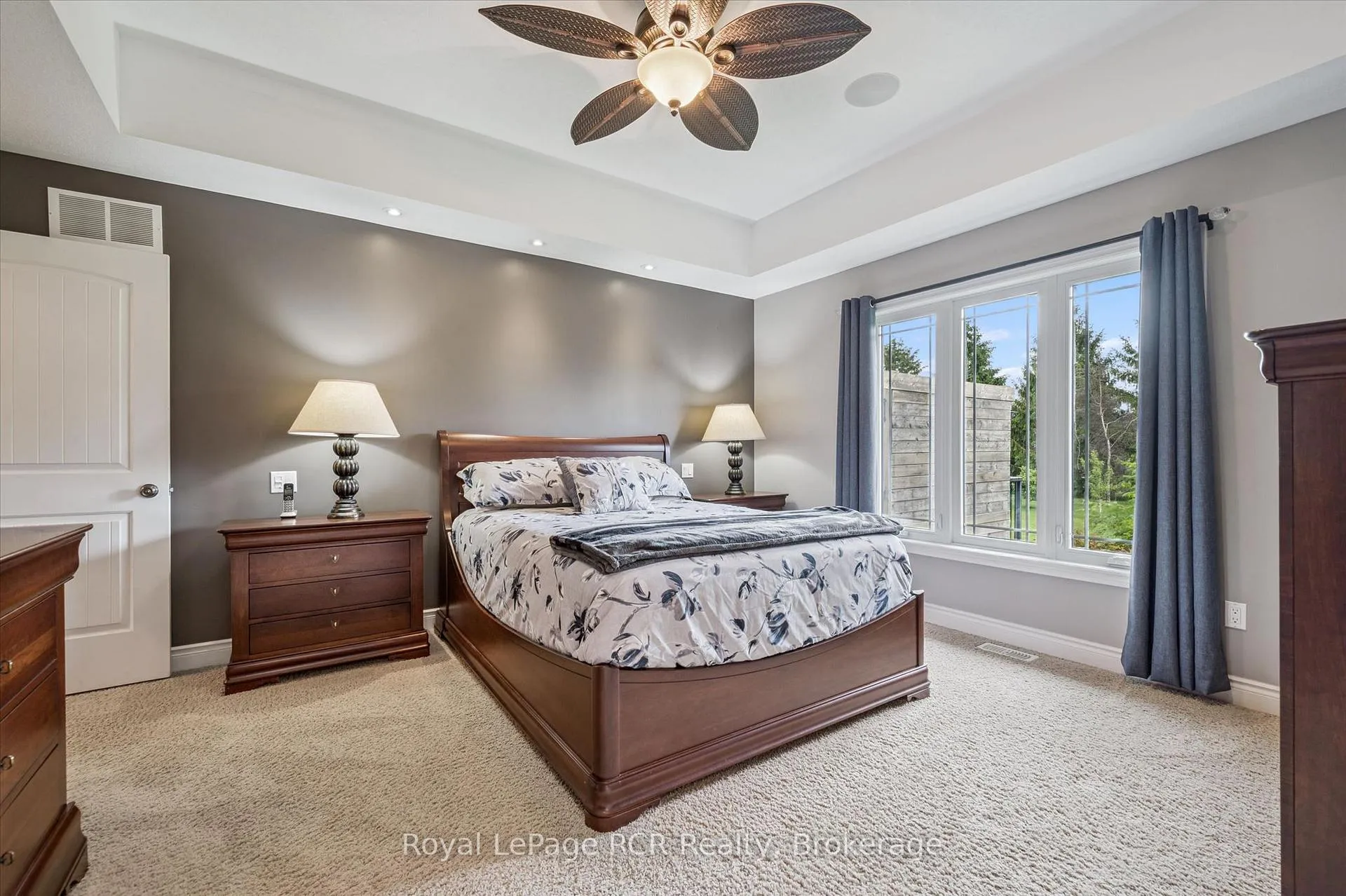 Photo 30 of 104 Harris Crescent, Southgate — HOMEH