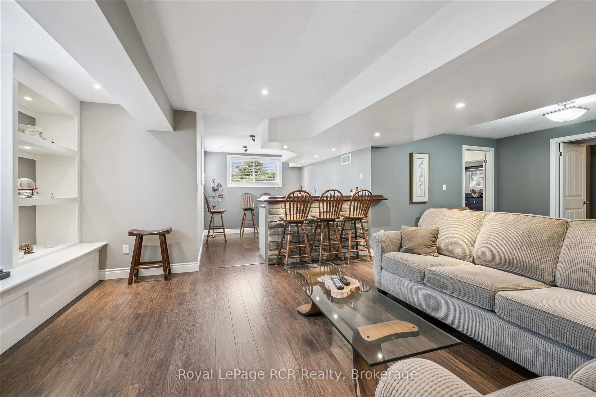 Photo 33 of 104 Harris Crescent, Southgate — HOMEH