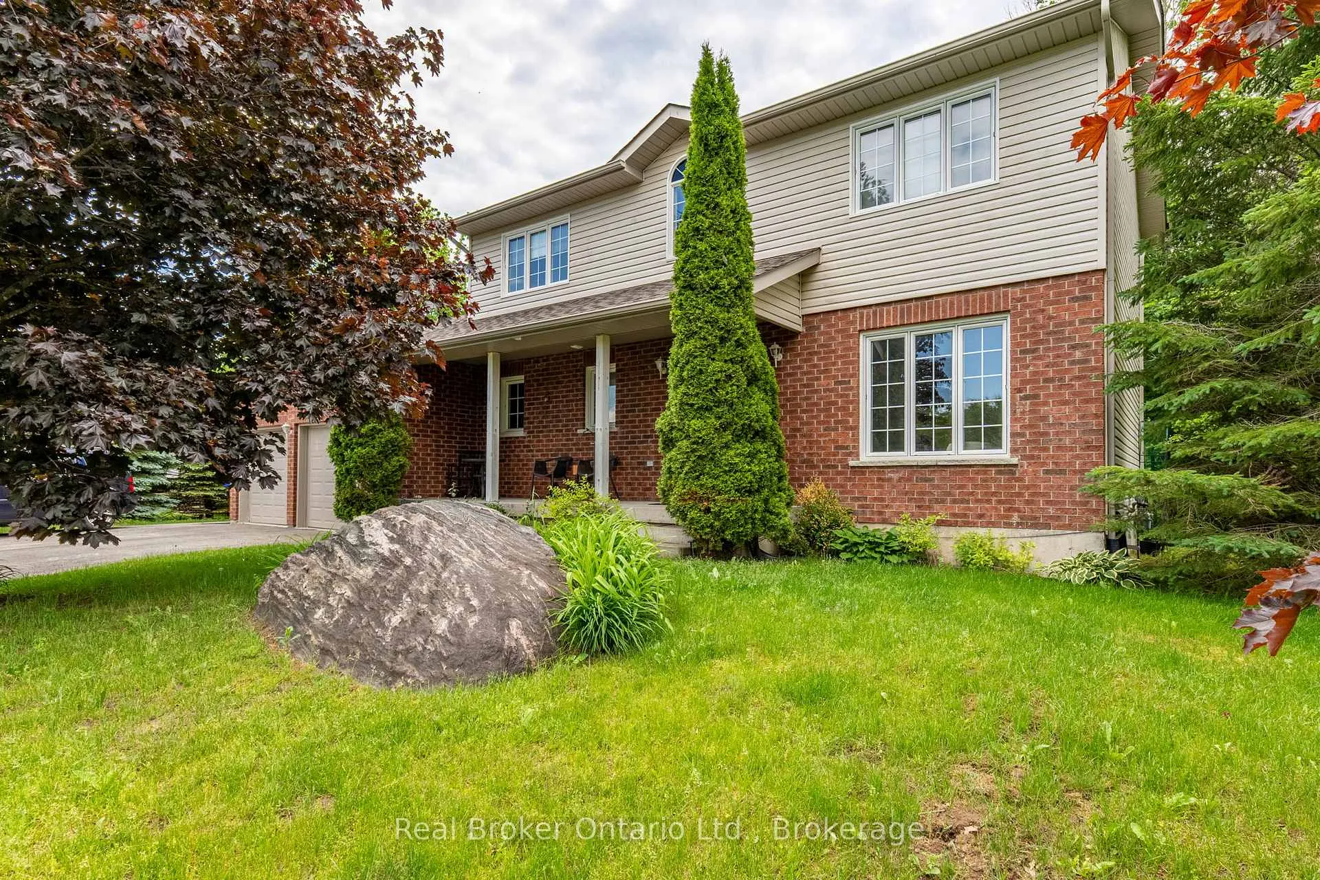 Photo 3 of 9 Boyd Crescent, Oro-Medonte, Moonstone — HOMEH