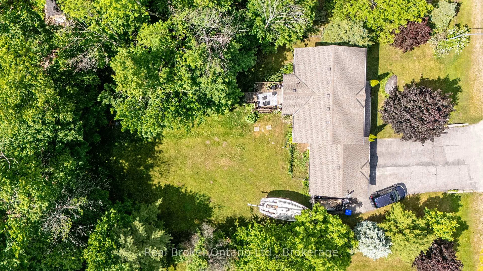 Photo 17 of 9 Boyd Crescent, Oro-Medonte, Moonstone — HOMEH