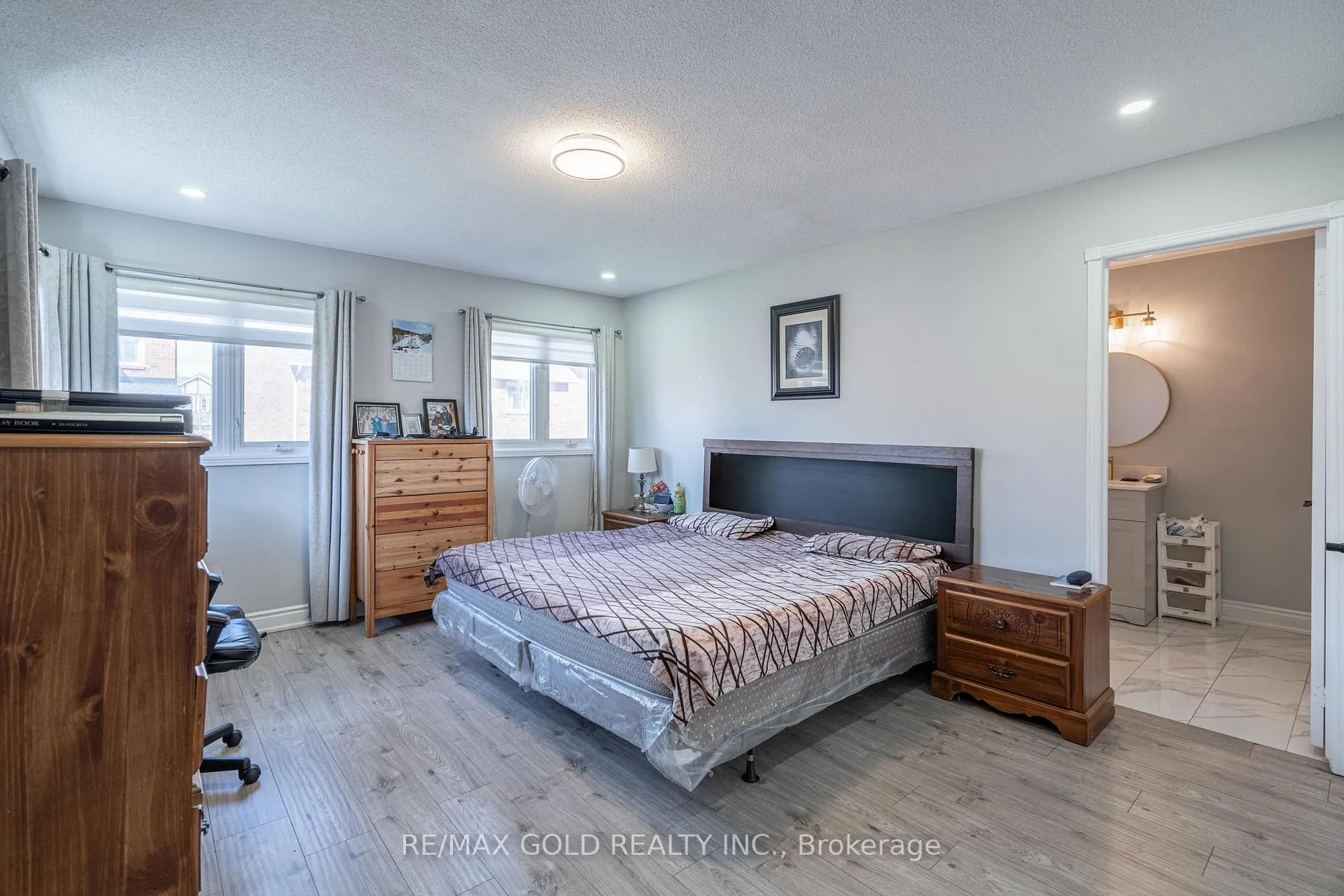 Photo 20 of 103 Lord Simcoe Drive, Brampton, Westgate — HOMEH