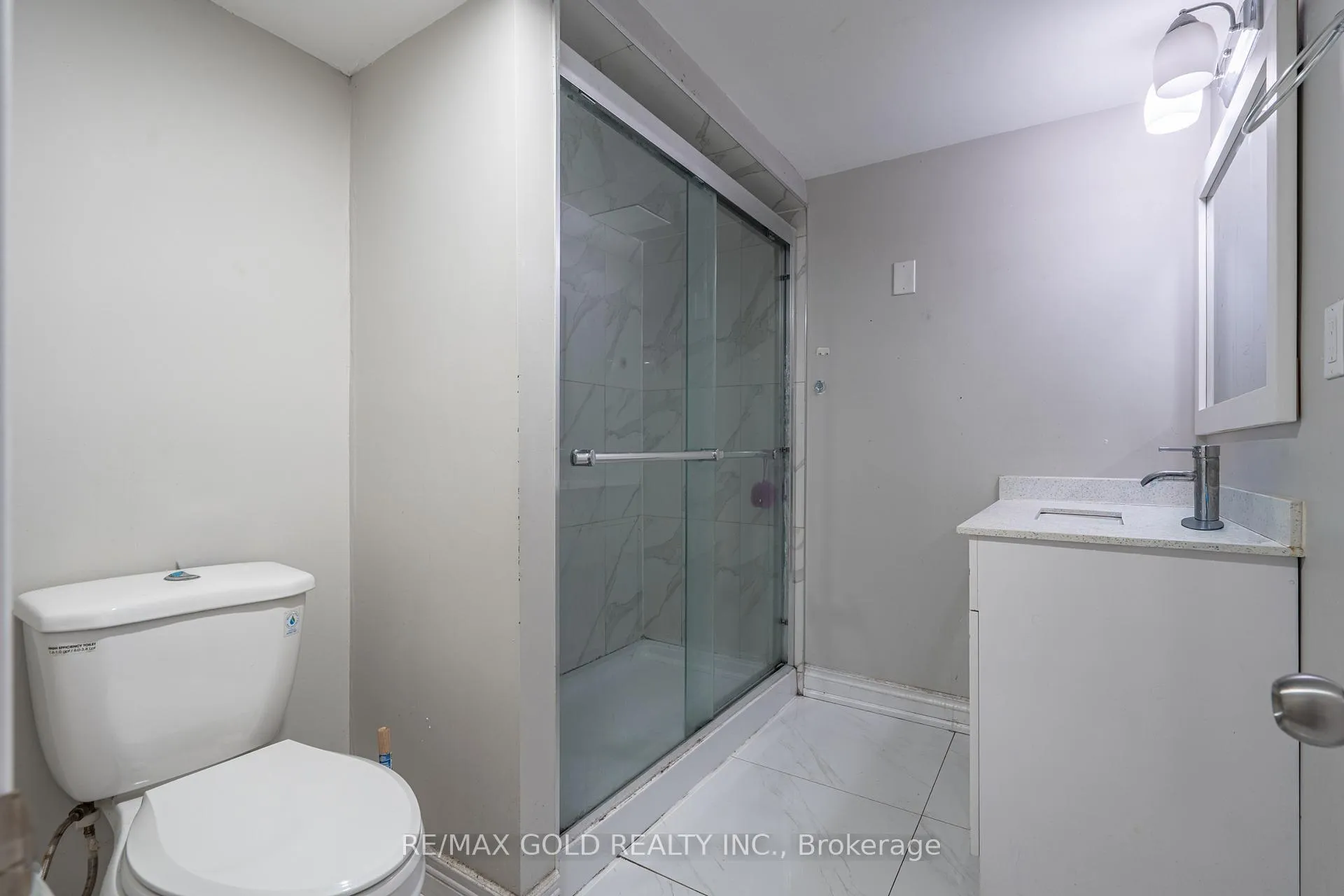 Photo 42 of 103 Lord Simcoe Drive, Brampton, Westgate — HOMEH