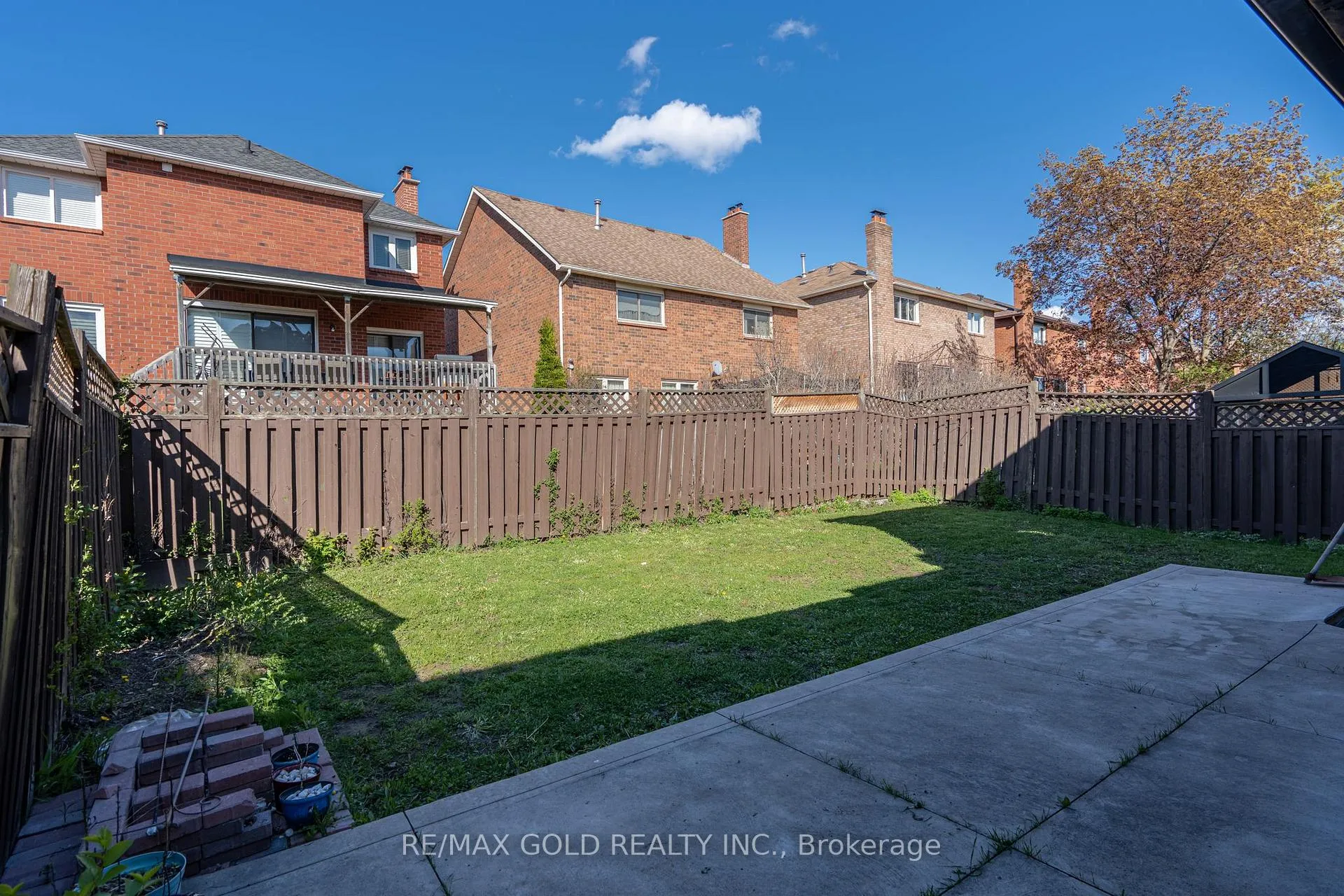 Photo 44 of 103 Lord Simcoe Drive, Brampton, Westgate — HOMEH