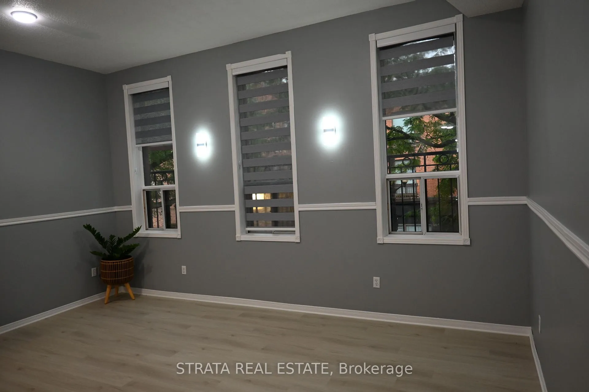 Photo 2 of Unit 1, 199 King Street E, Hamilton, Beasley — HOMEH