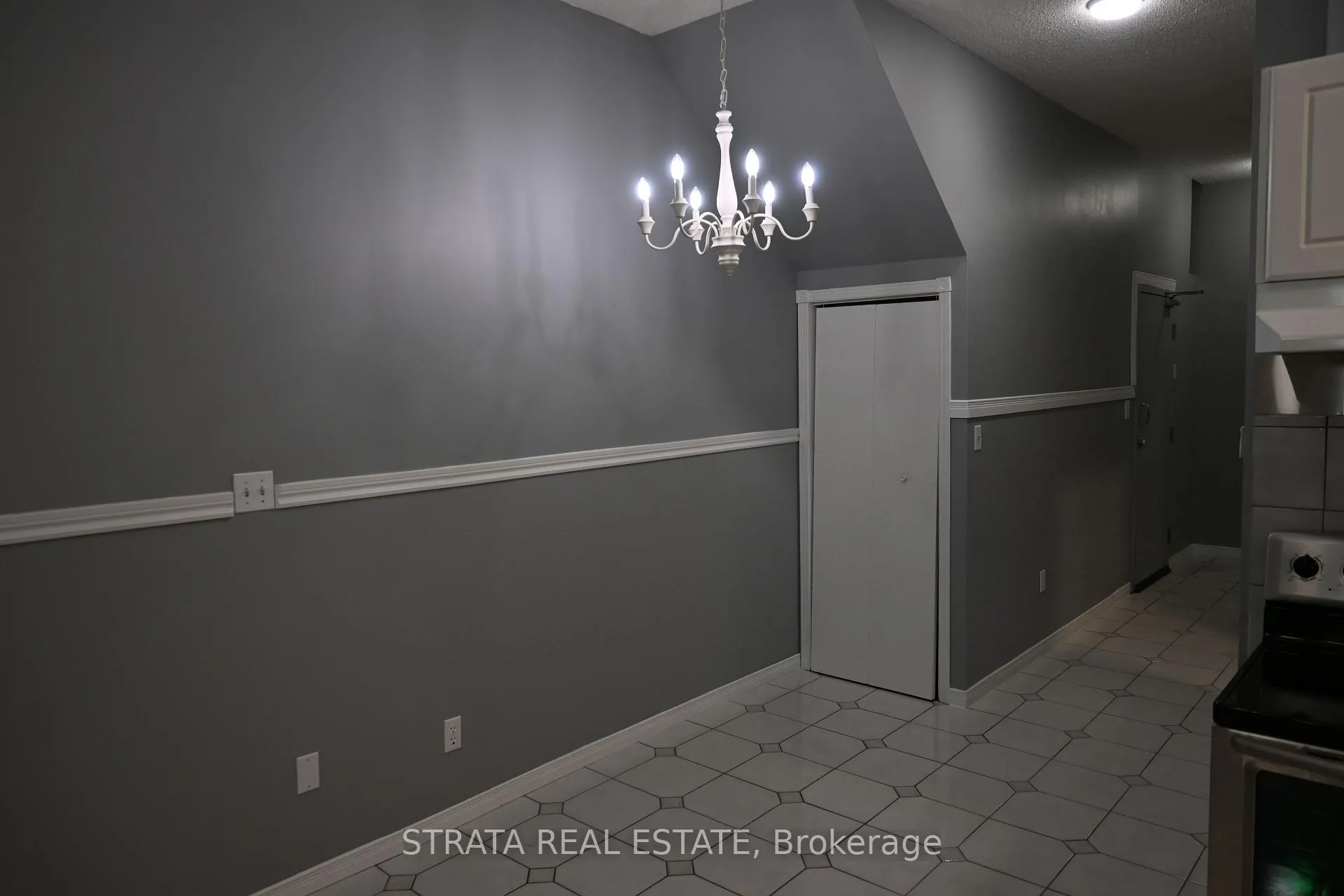 Photo 4 of Unit 1, 199 King Street E, Hamilton, Beasley — HOMEH