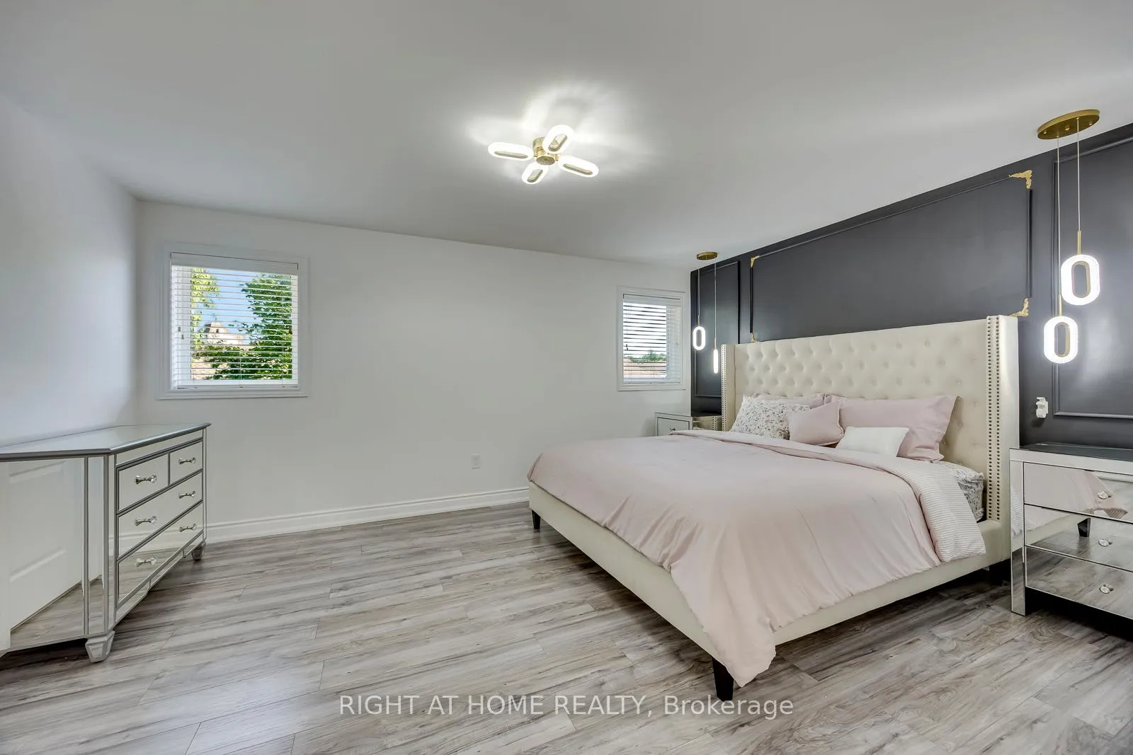 Photo 30 of 1451 Tobyn Drive, Burlington, Tansley — HOMEH