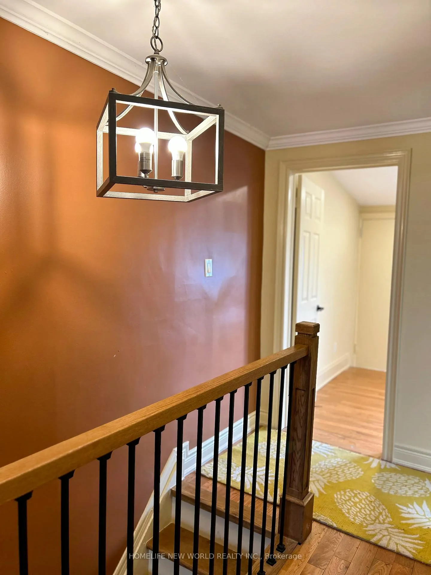 Photo 10 of Unit upper, 11 Humber Boulevard, Toronto, Rockcliffe-Smythe — HOMEH