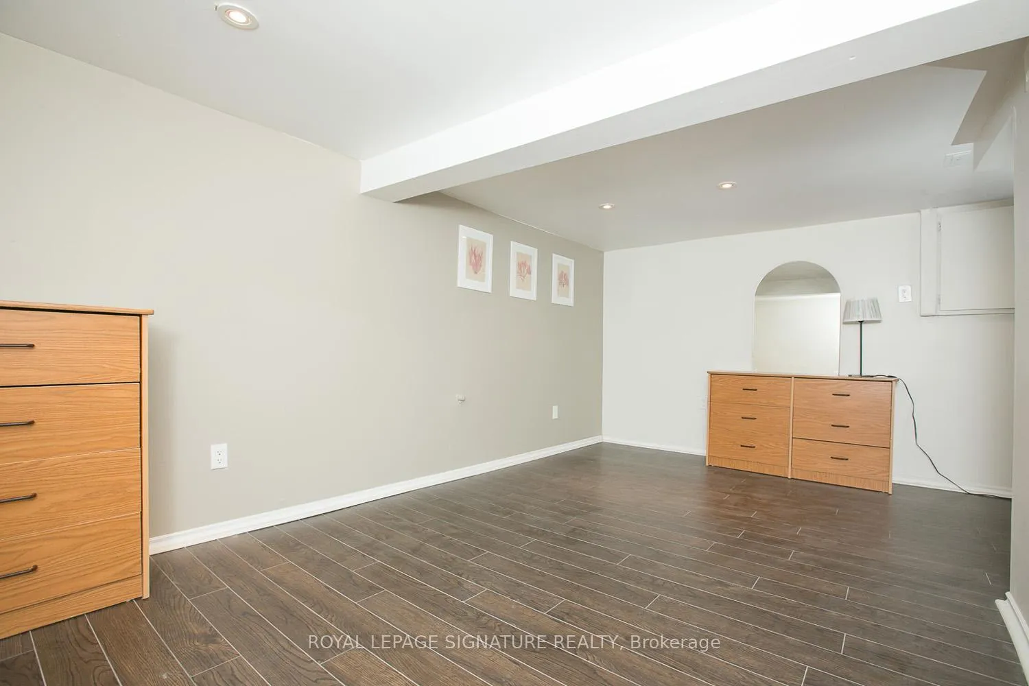 Photo 4 of 349 Main Street, Toronto, East End-Danforth — HOMEH