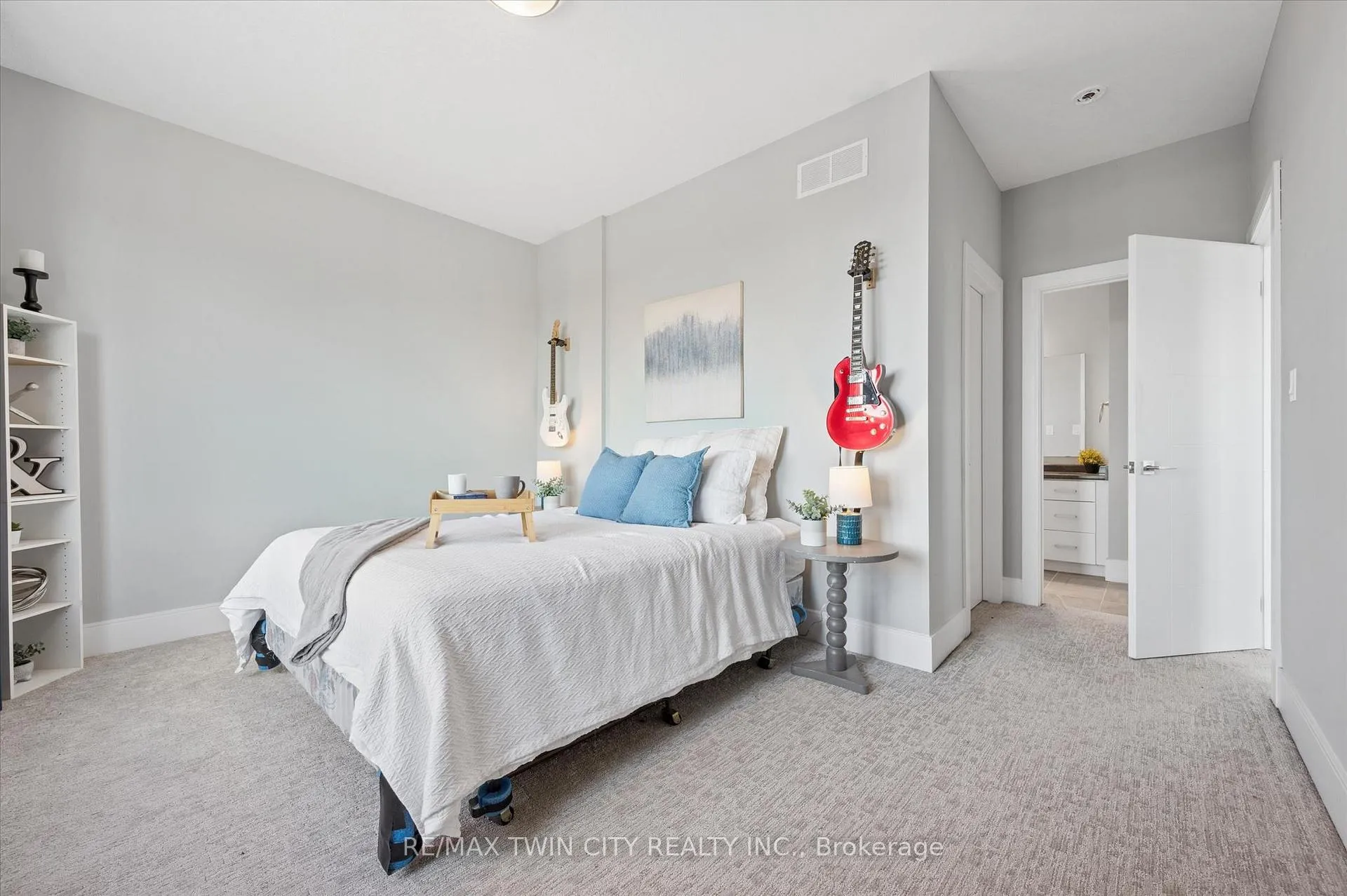 Photo 22 of Unit 12, 54 Bridge Street W, Kitchener, University Downs — HOMEH
