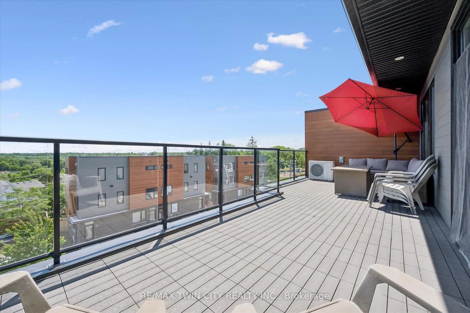 Photo 24 of Unit 12, 54 Bridge Street W, Kitchener, University Downs — HOMEH