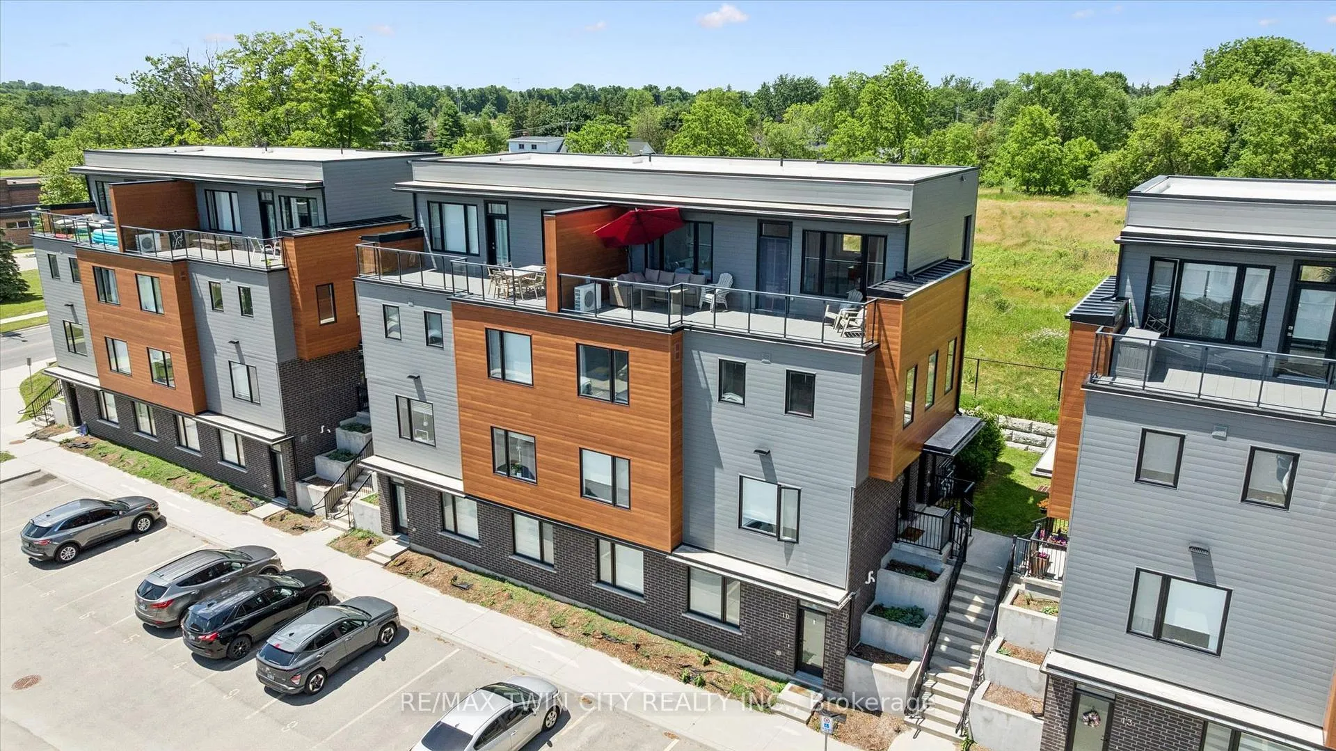 Photo 28 of Unit 12, 54 Bridge Street W, Kitchener, University Downs — HOMEH