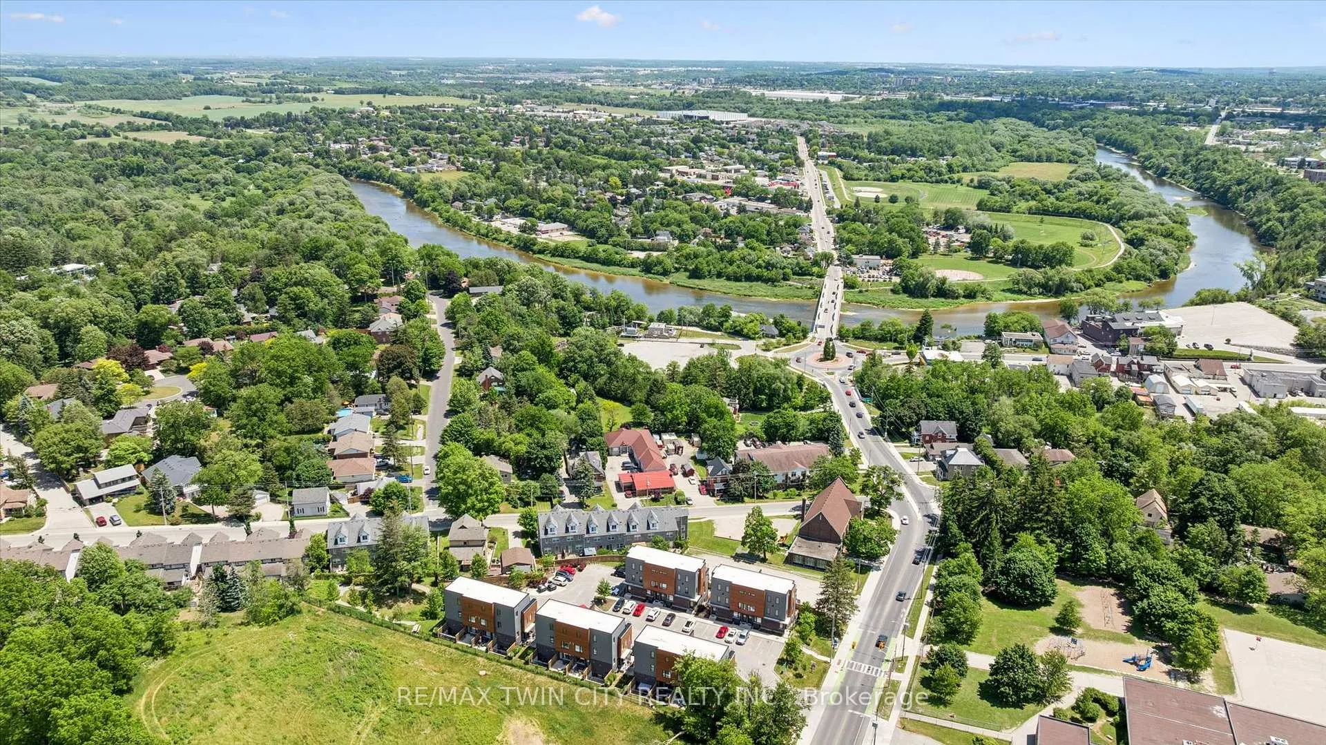 Photo 31 of Unit 12, 54 Bridge Street W, Kitchener, University Downs — HOMEH