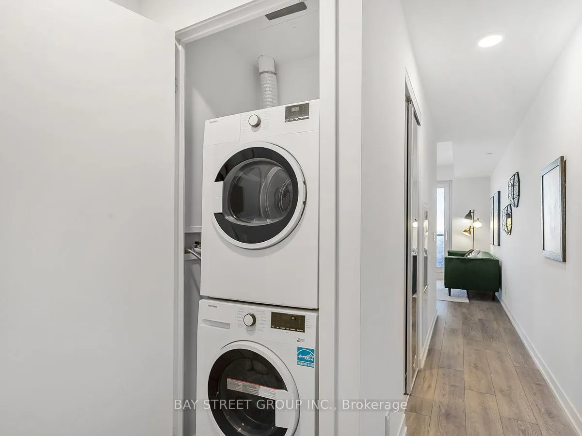 Photo 10 of Unit 1908, 2020 Bathurst Street, Toronto, Humewood-Cedarvale — HOMEH
