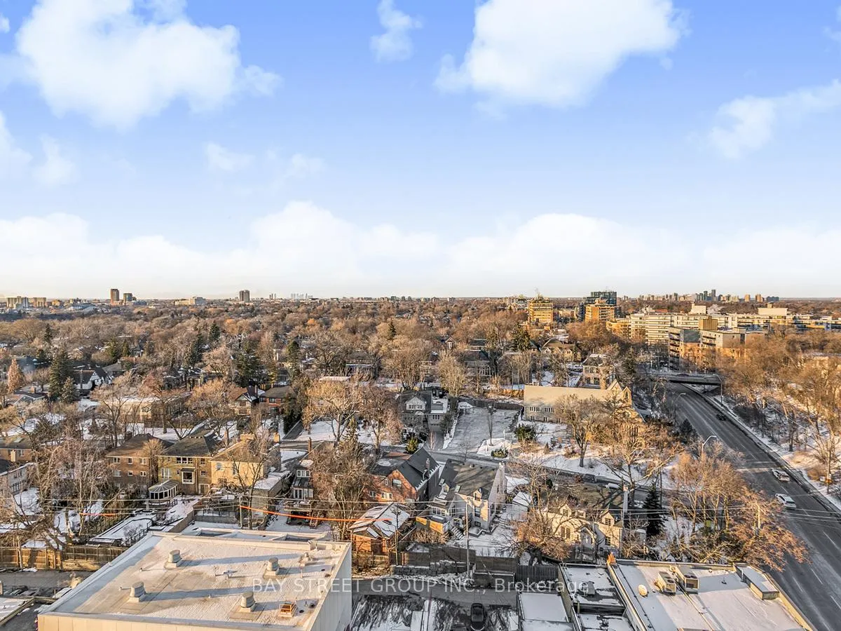 Photo 11 of Unit 1908, 2020 Bathurst Street, Toronto, Humewood-Cedarvale — HOMEH