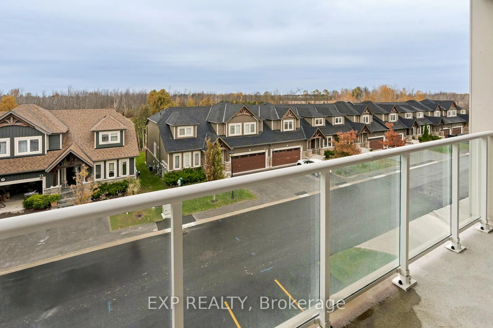 Photo 8 of Unit 308, 17 Spooner Crescent, Collingwood — HOMEH