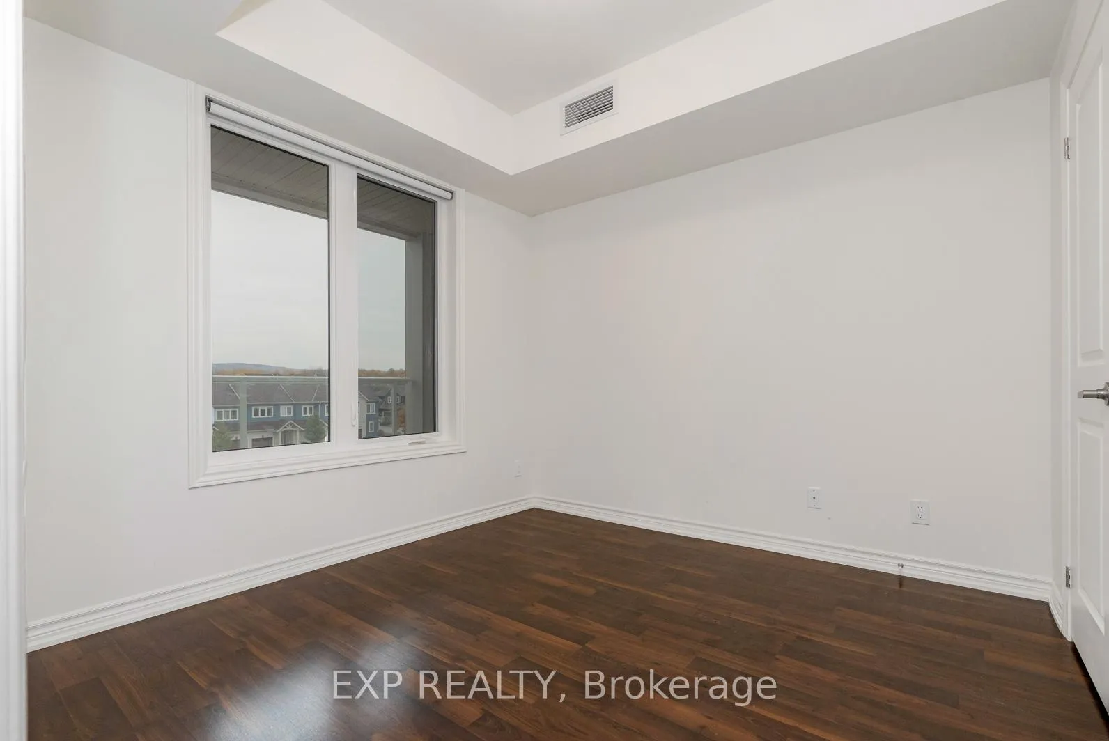 Photo 10 of Unit 308, 17 Spooner Crescent, Collingwood — HOMEH
