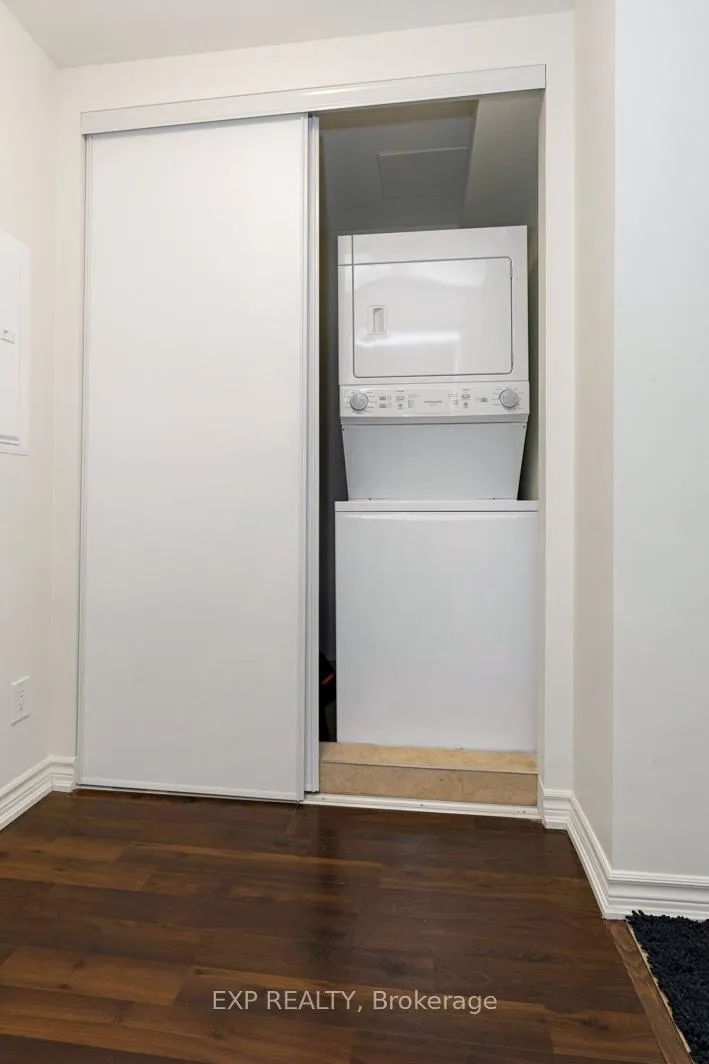 Photo 23 of Unit 308, 17 Spooner Crescent, Collingwood — HOMEH