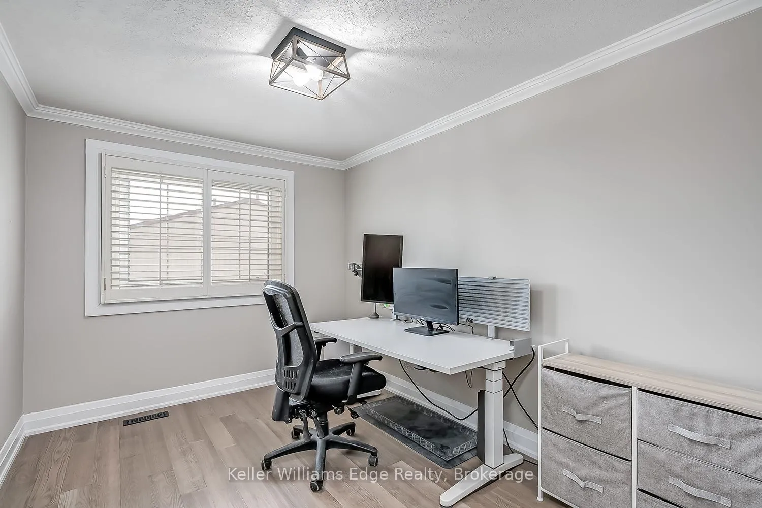 Photo 29 of Unit 32, 3049 Glencrest Road, Burlington, Roseland — HOMEH