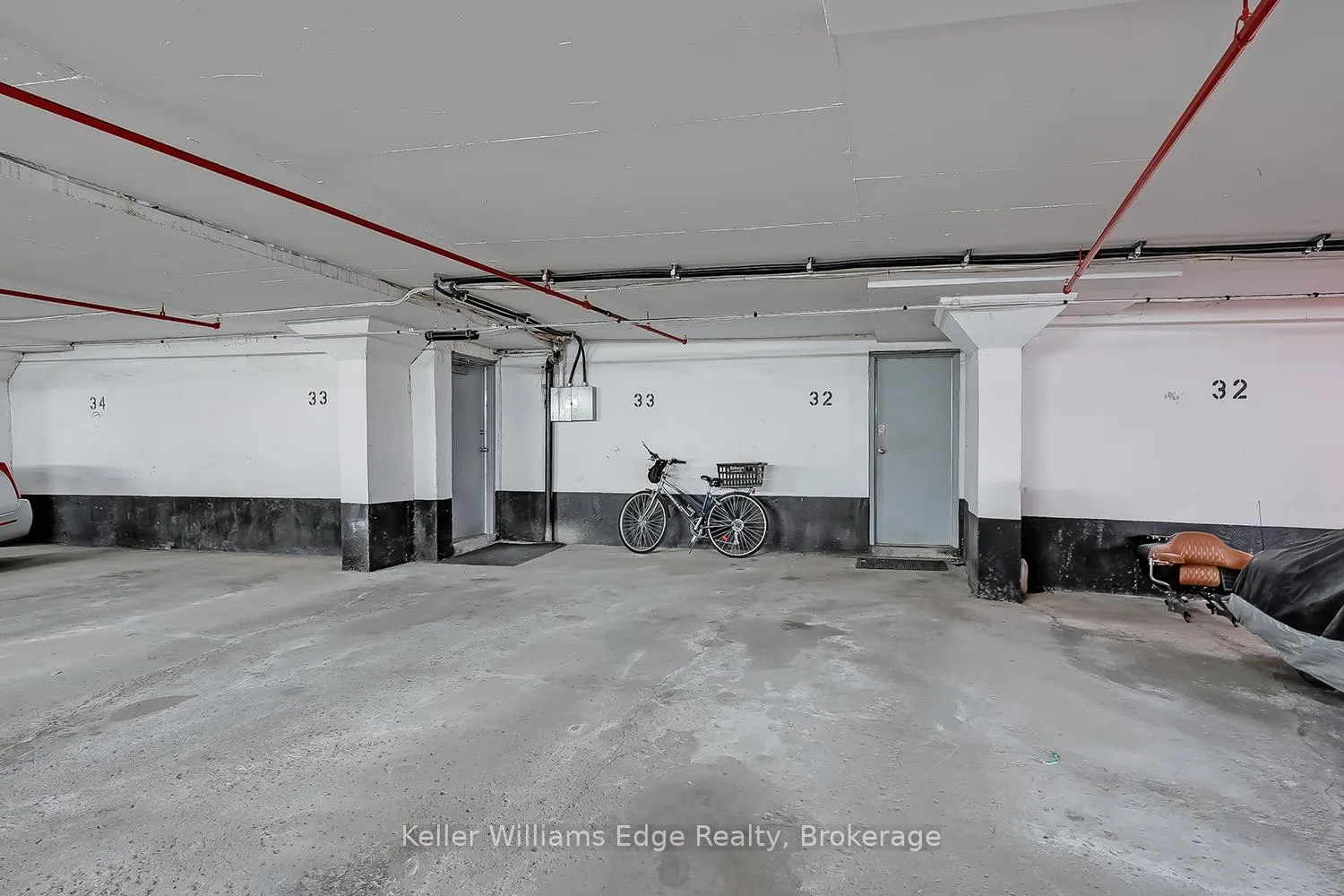 Photo 34 of Unit 32, 3049 Glencrest Road, Burlington, Roseland — HOMEH