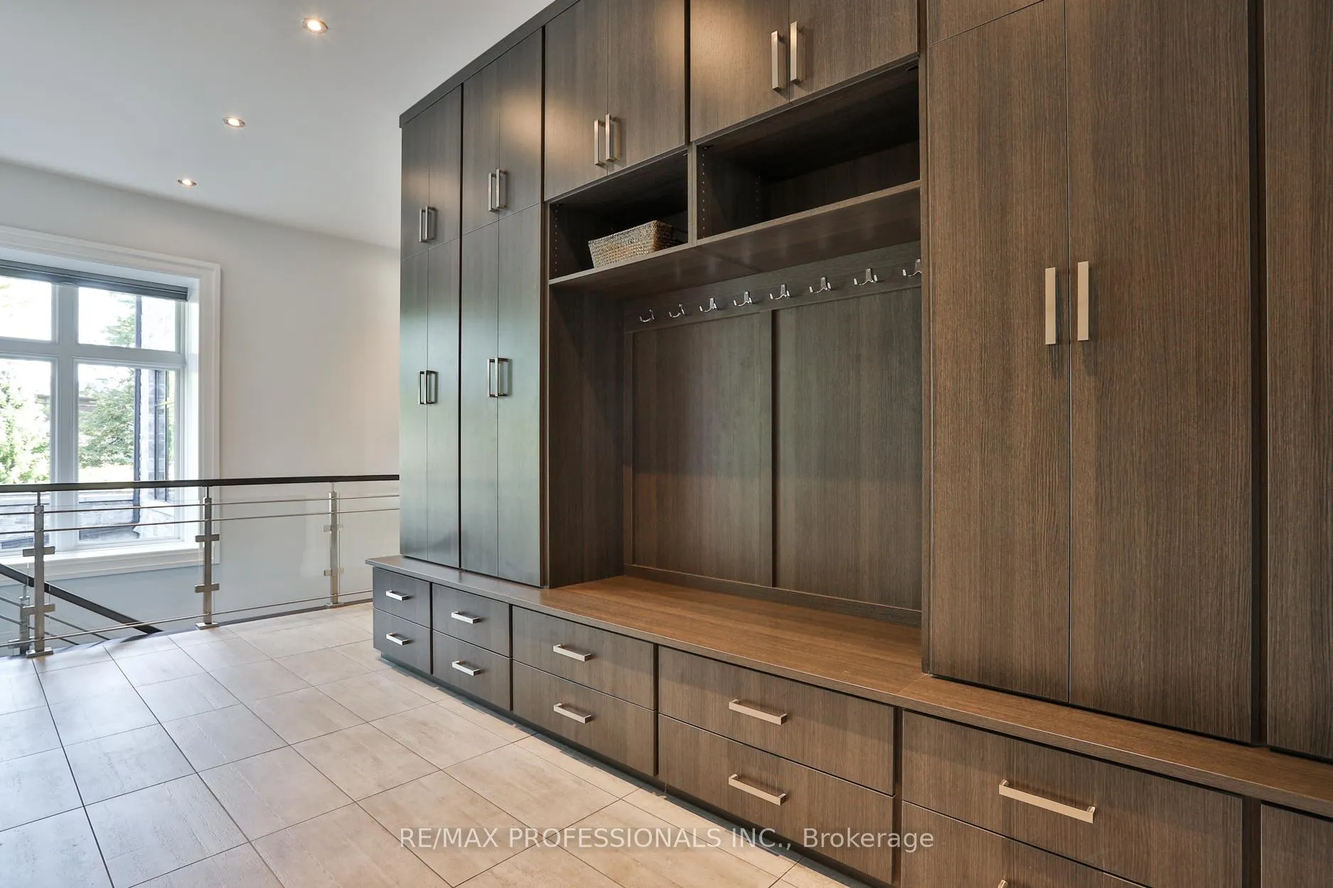 Photo 20 of 262 Maple Grove Drive, Oakville, Morrison — HOMEH