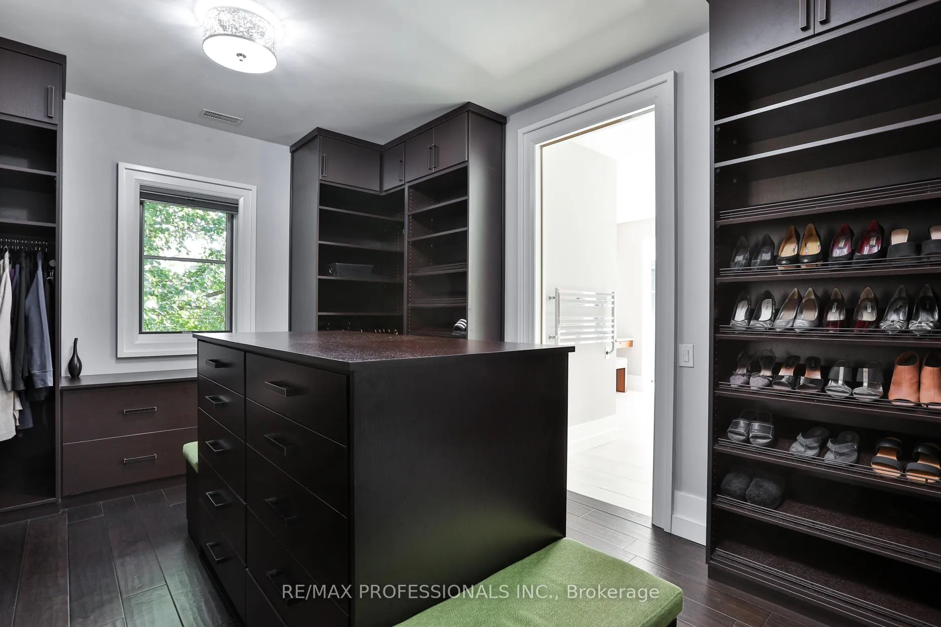 Photo 25 of 262 Maple Grove Drive, Oakville, Morrison — HOMEH