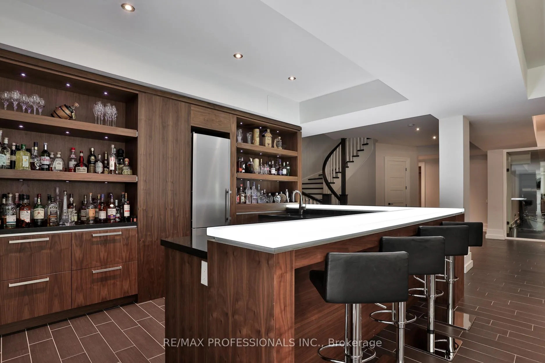 Photo 34 of 262 Maple Grove Drive, Oakville, Morrison — HOMEH
