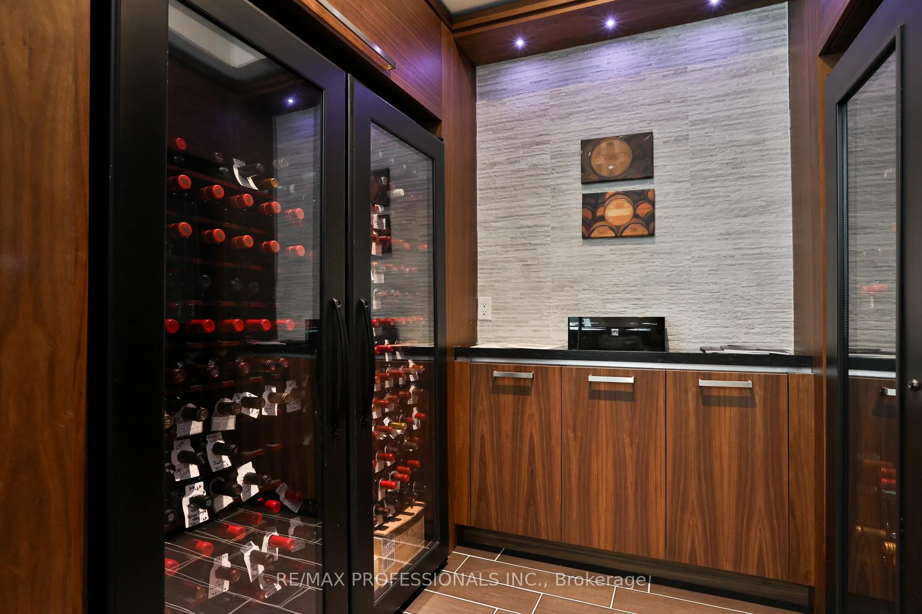 Photo 37 of 262 Maple Grove Drive, Oakville, Morrison — HOMEH
