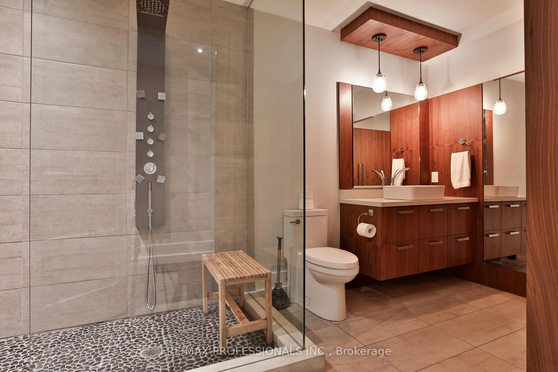 Photo 41 of 262 Maple Grove Drive, Oakville, Morrison — HOMEH