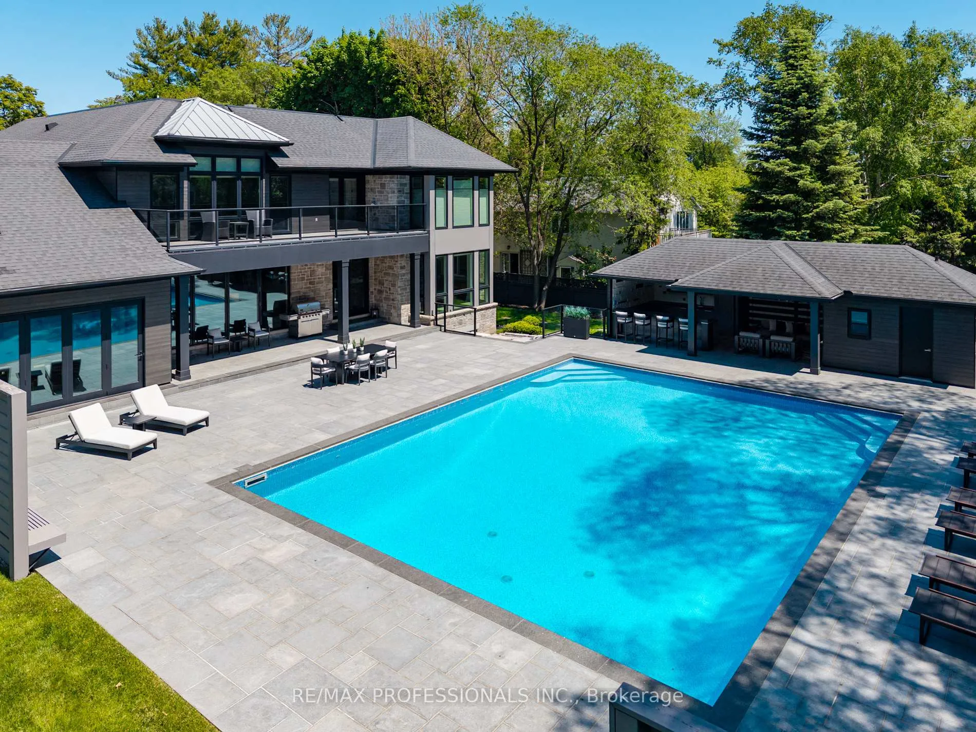 Photo 46 of 262 Maple Grove Drive, Oakville, Morrison — HOMEH
