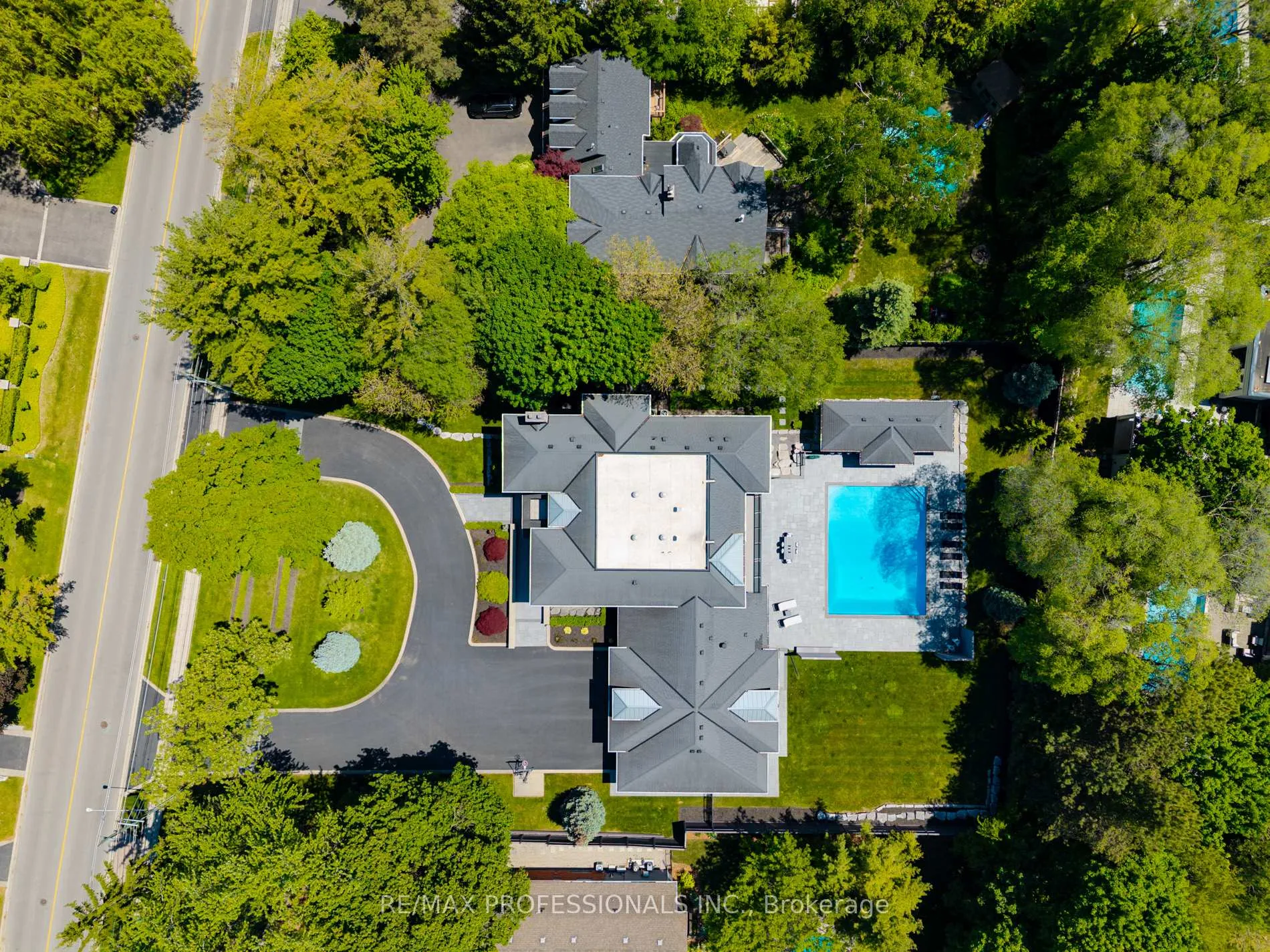 Photo 50 of 262 Maple Grove Drive, Oakville, Morrison — HOMEH