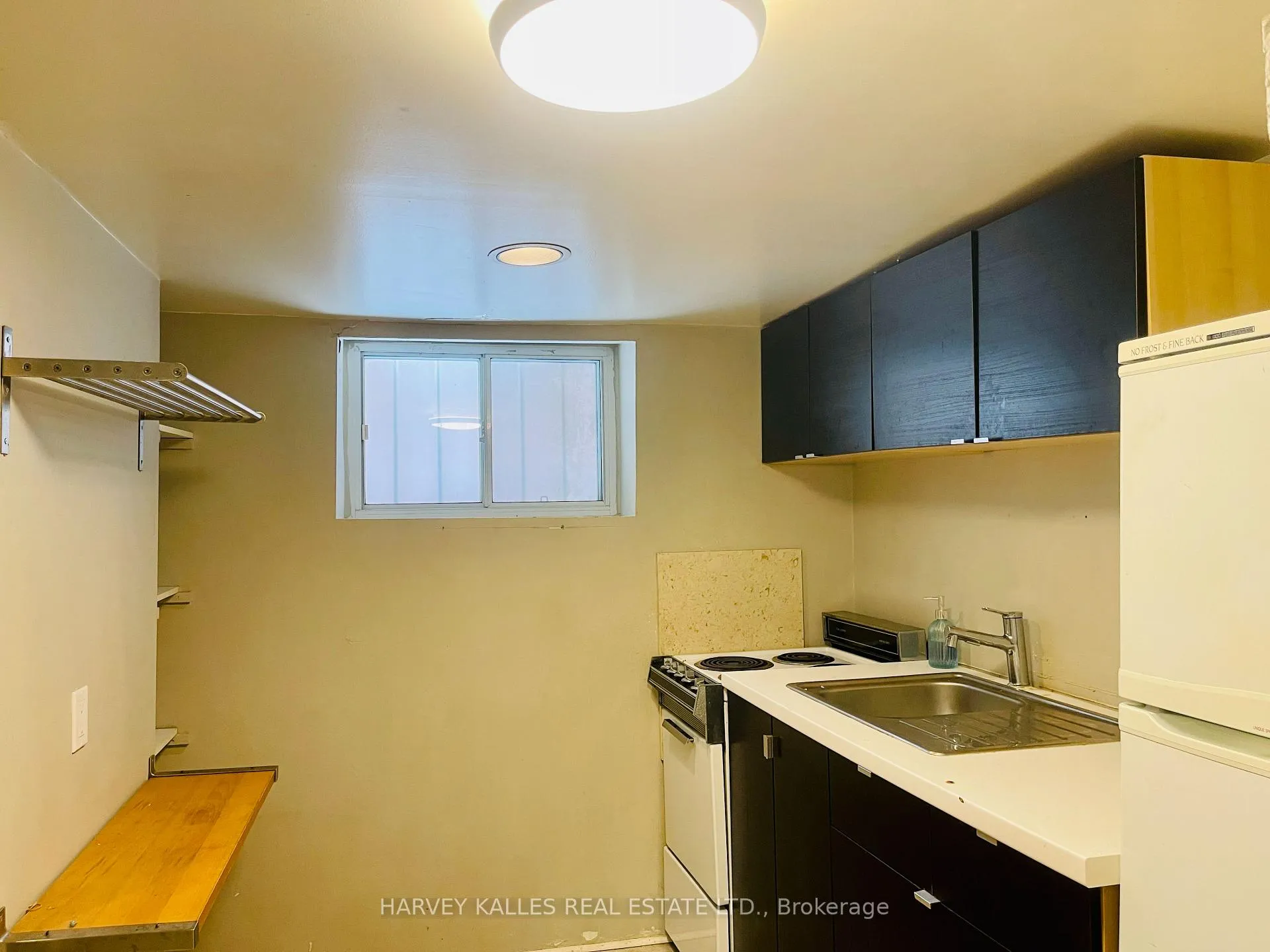 Photo 6 of Unit Basement, 218 Heath Street W, Toronto, Forest Hill South — HOMEH