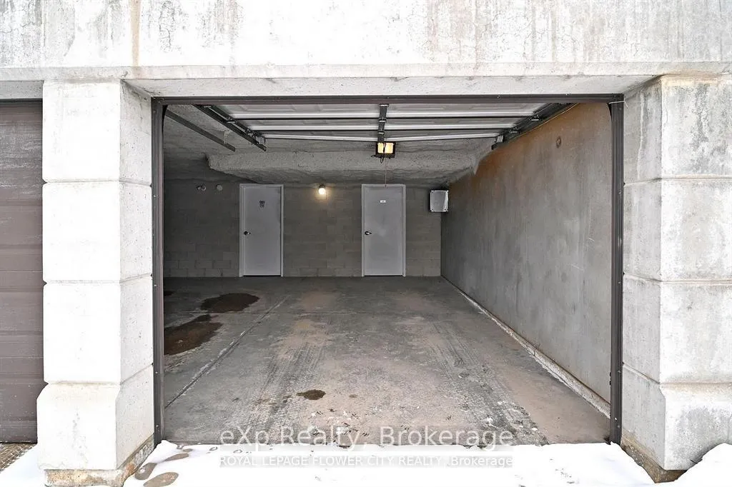 Photo 17 of Unit 401, 85 William Street N, Brockton — HOMEH