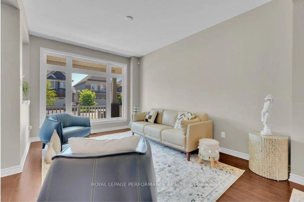 Photo 6 of 210 Trollius Way, Ottawa, Blossom Park/Kemp Park/Findlay Creek — HOMEH