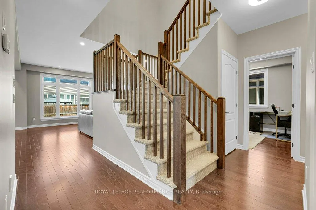 Photo 10 of 210 Trollius Way, Ottawa, Blossom Park/Kemp Park/Findlay Creek — HOMEH