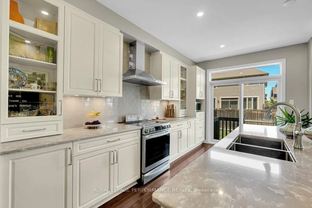 Photo 19 of 210 Trollius Way, Ottawa, Blossom Park/Kemp Park/Findlay Creek — HOMEH
