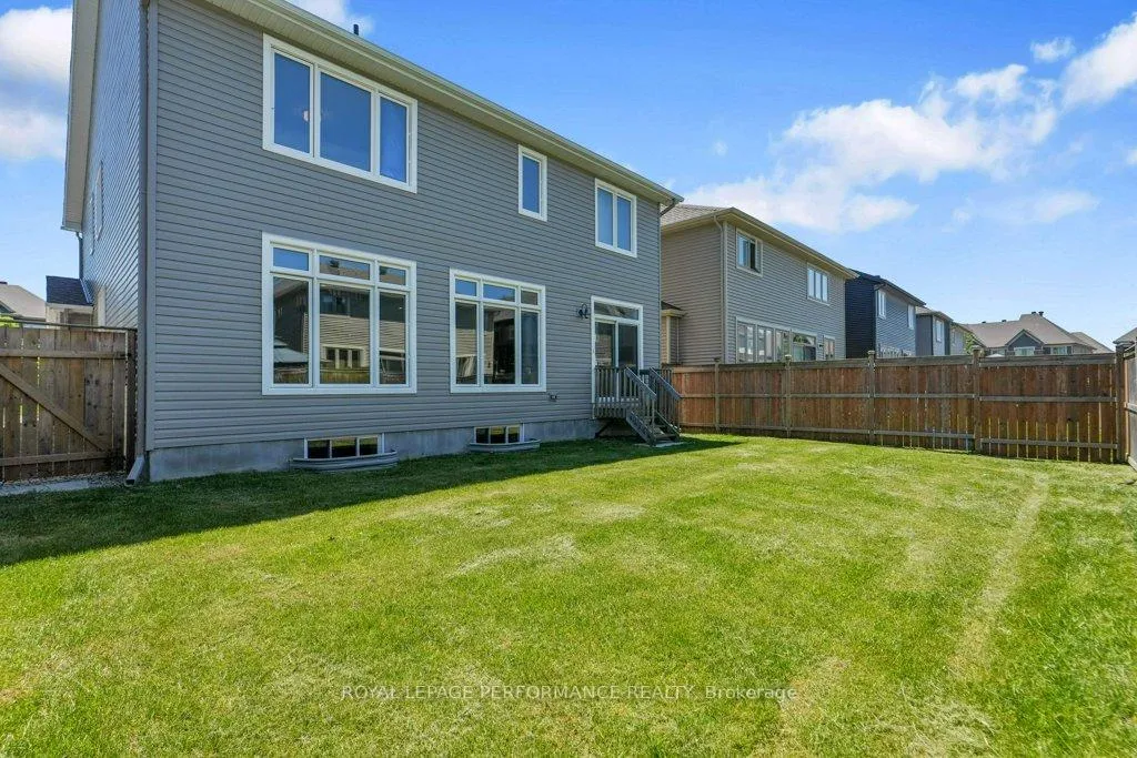 Photo 40 of 210 Trollius Way, Ottawa, Blossom Park/Kemp Park/Findlay Creek — HOMEH