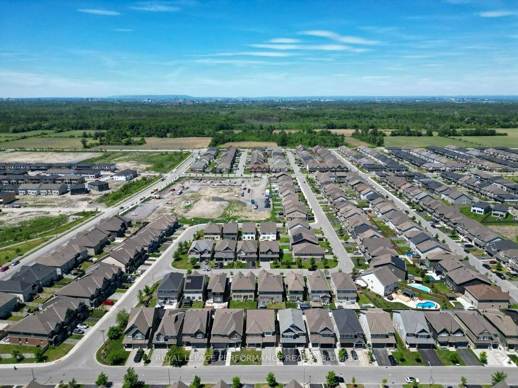 Photo 42 of 210 Trollius Way, Ottawa, Blossom Park/Kemp Park/Findlay Creek — HOMEH