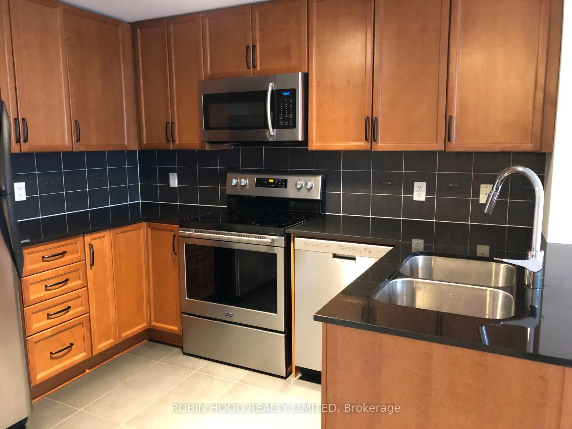 Photo 4 of Unit 408, 200 Lett Street, Ottawa, West Centre Town — HOMEH