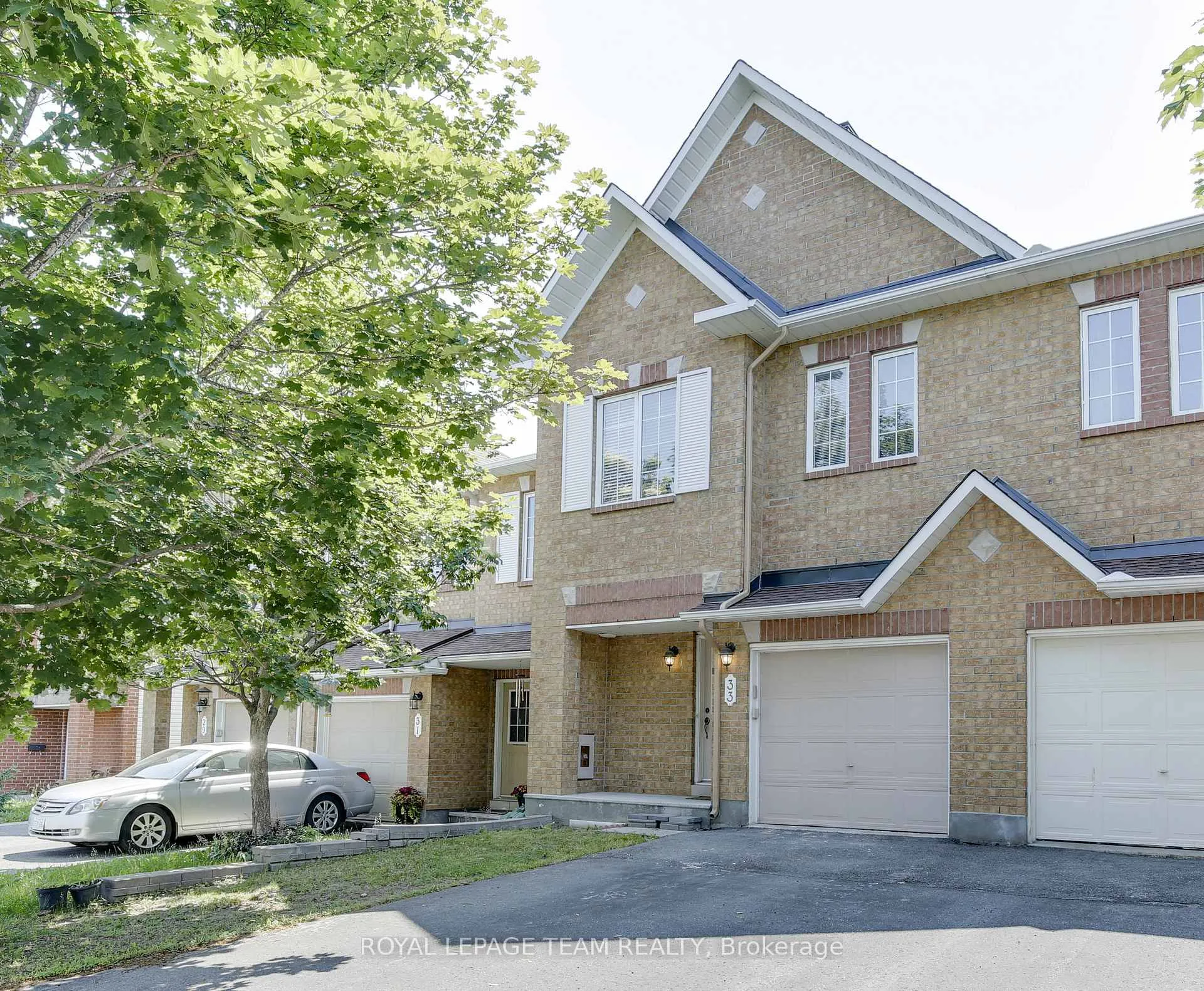 Photo 2 of 33 Scampton Drive, Ottawa, Kanata - Morgan's Grant/South March — HOMEH