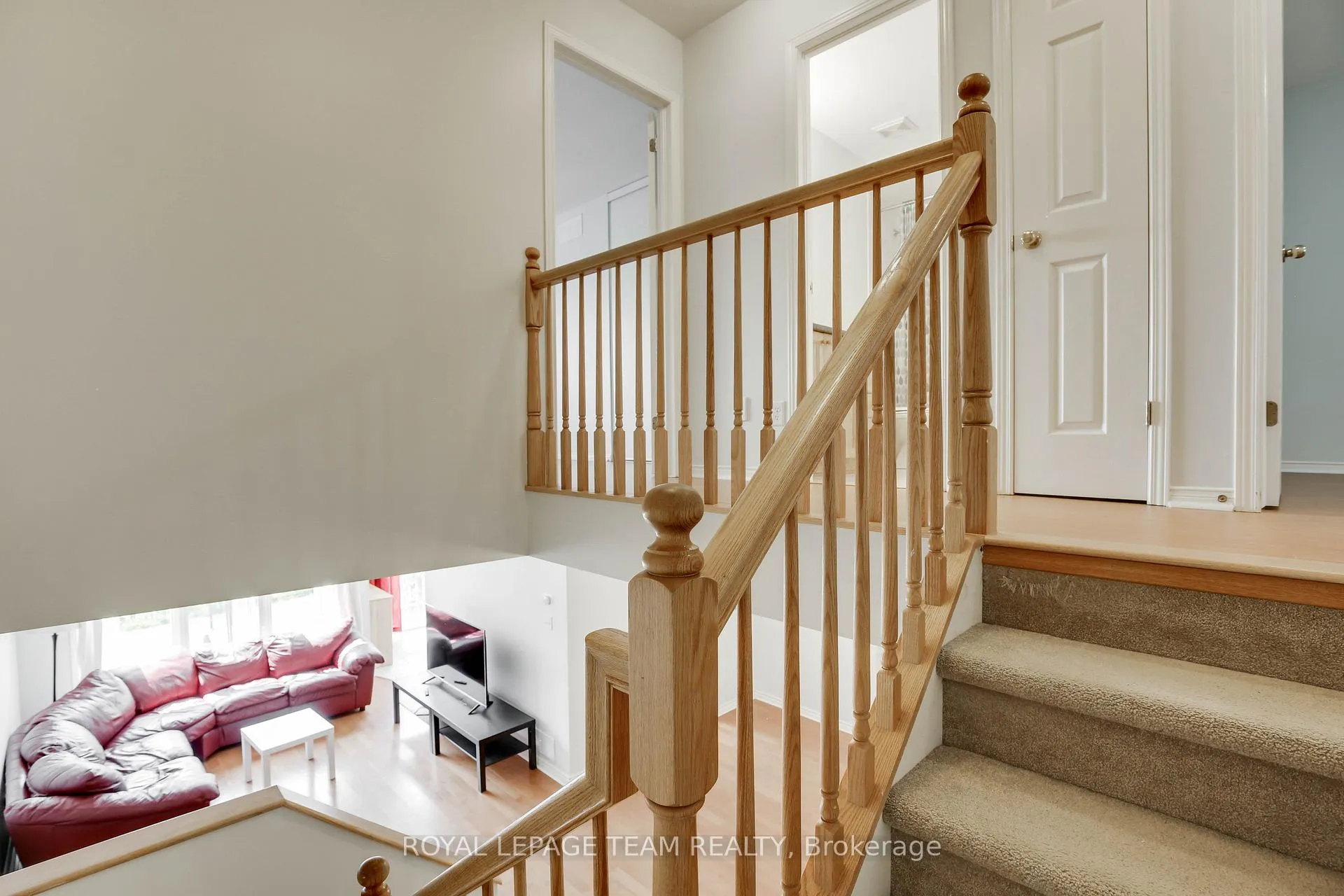 Photo 19 of 33 Scampton Drive, Ottawa, Kanata - Morgan's Grant/South March — HOMEH