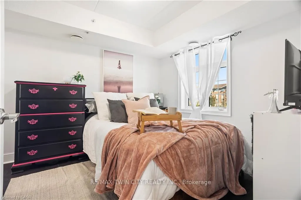 Photo 6 of Unit 204, 64 Frederick Drive, Guelph, Pineridge/Westminster Woods — HOMEH