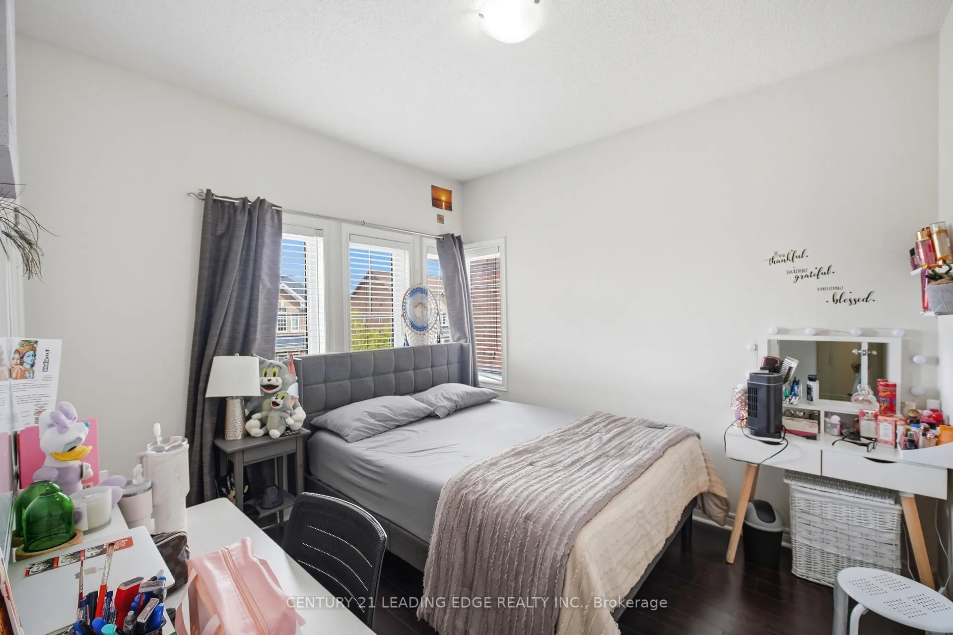 Photo 28 of 24 Exhibition Crescent, Brampton, Northwest Brampton — HOMEH