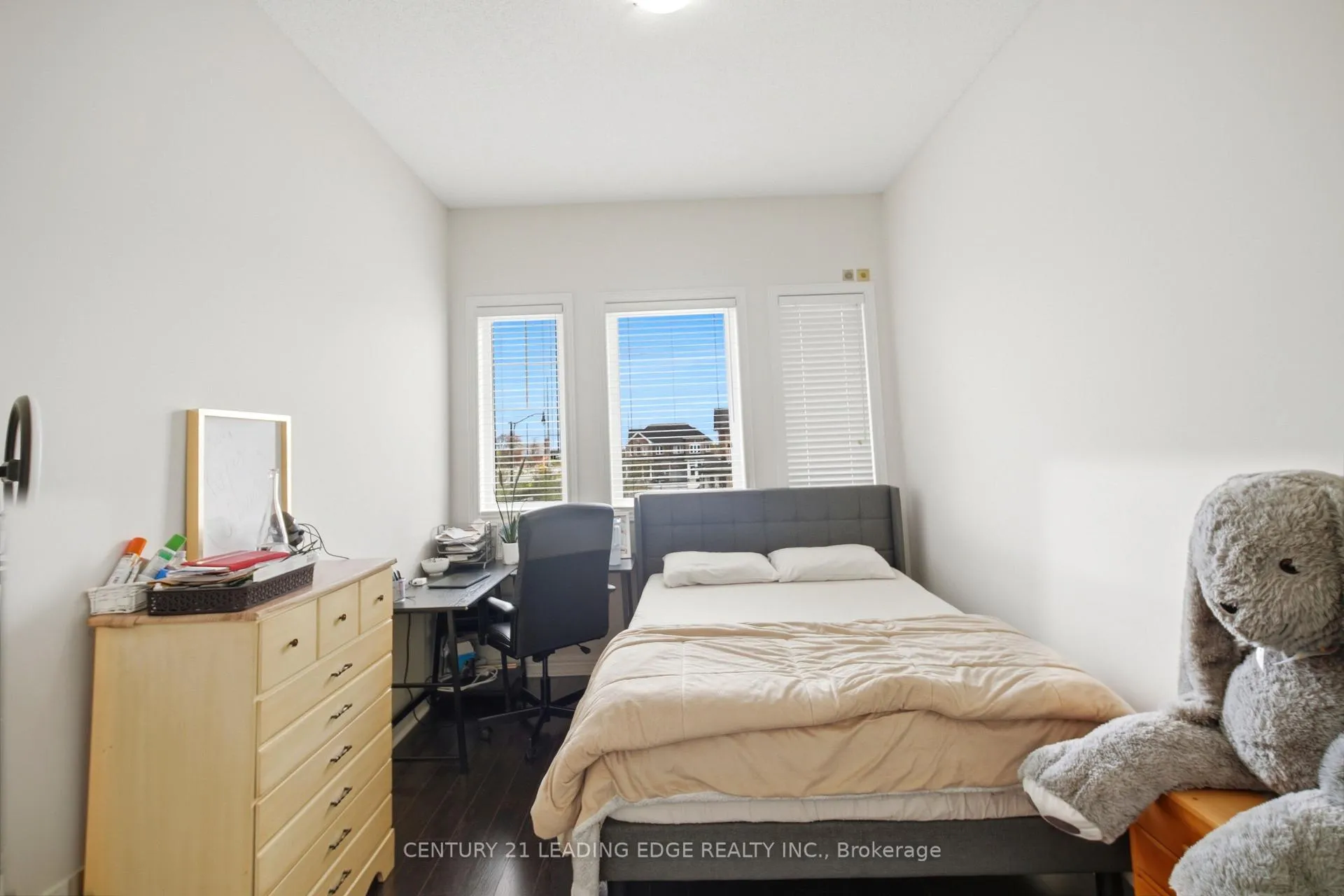 Photo 30 of 24 Exhibition Crescent, Brampton, Northwest Brampton — HOMEH
