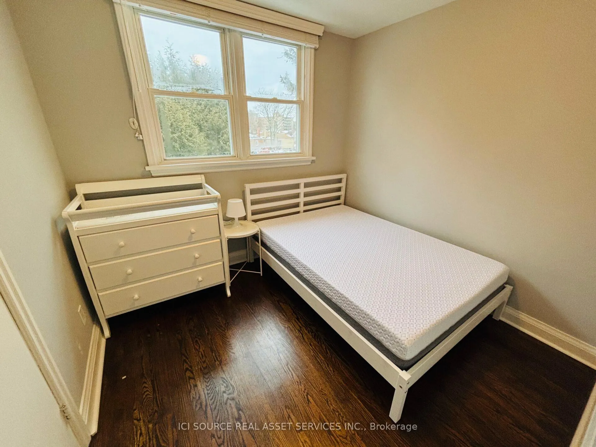 Photo 7 of 12 Iondale Place, Scarborough, Ionview — HOMEH