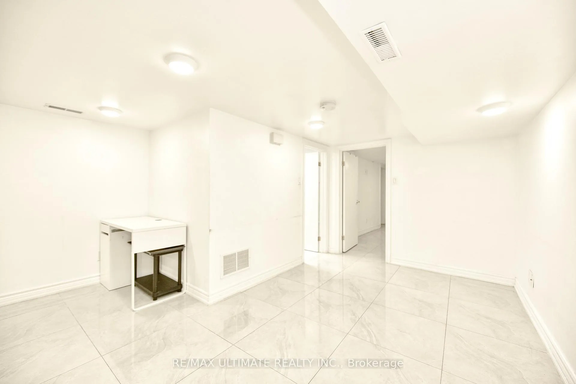 Photo 9 of Unit Basement, 433 Symington Avenue, Toronto, Weston-Pellam Park — HOMEH